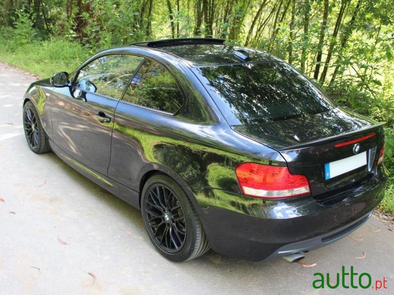 2010' BMW 120 Da photo #3