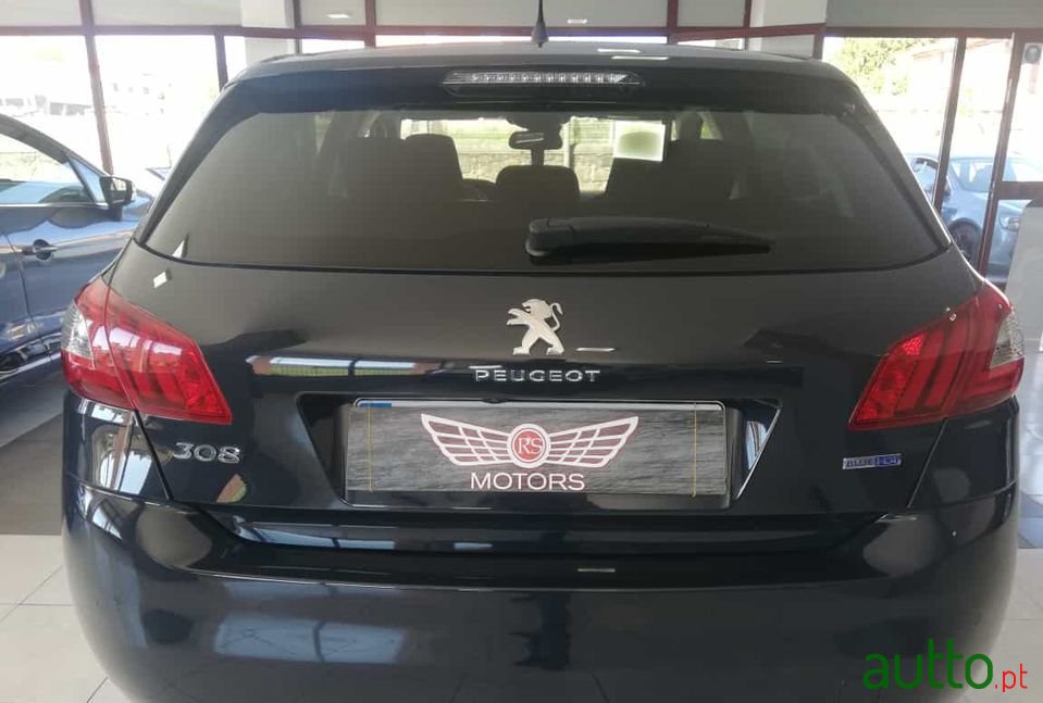 2016' Peugeot 308 photo #5