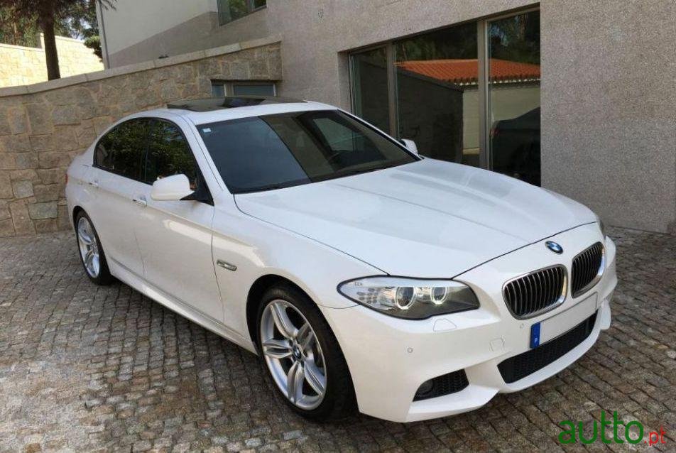 2011' BMW 520 D Pack M photo #2