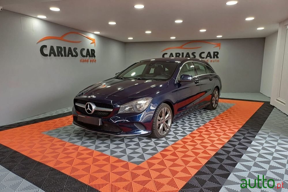 2017' Mercedes-Benz Classe Cla photo #1