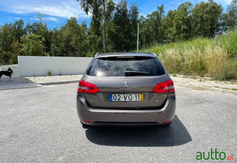 2014' Peugeot 308 Sw photo #5