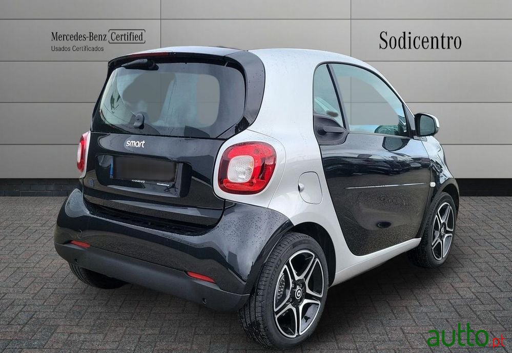 2024' Smart Fortwo Passion photo #5