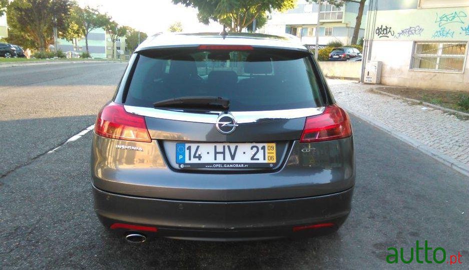 2009' Opel Insignia Sports Tourer photo #4