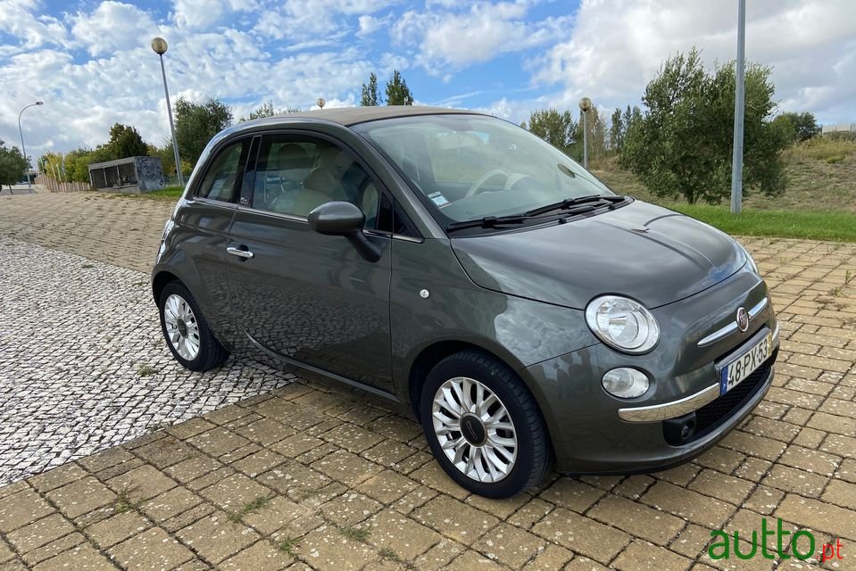 2015' Fiat 500C photo #2