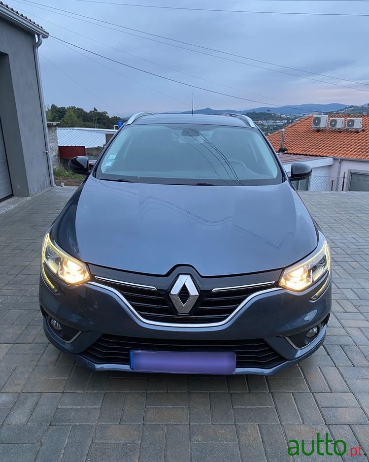 2018' Renault Megane Sport Tourer photo #4