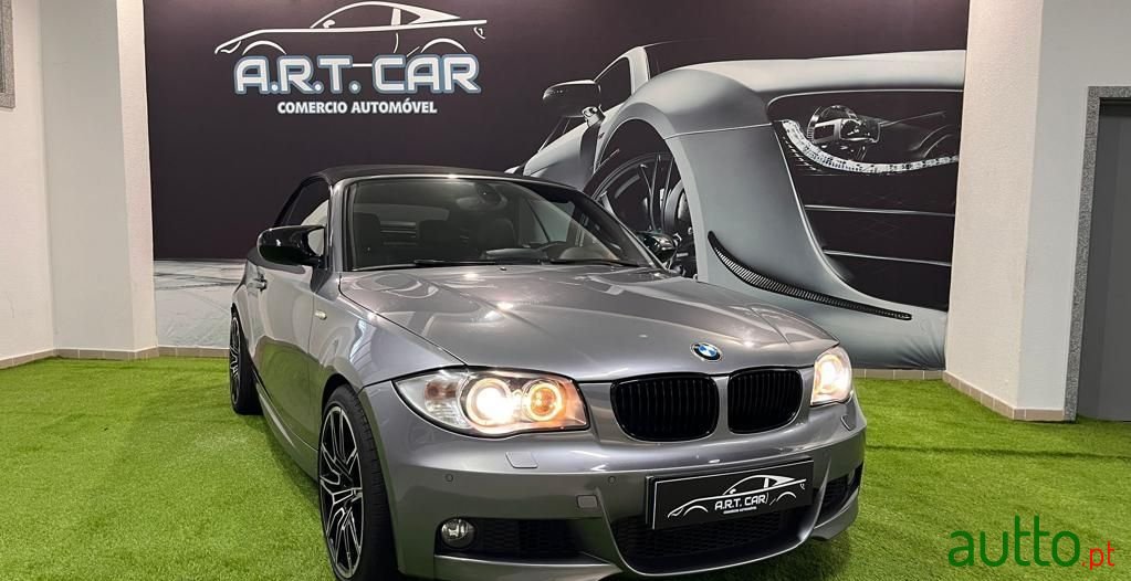 2010' BMW 118 photo #1