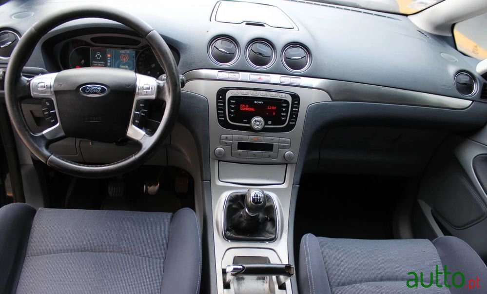 2007' Ford S-Max 1.8 Tdci Titanium 7L photo #3