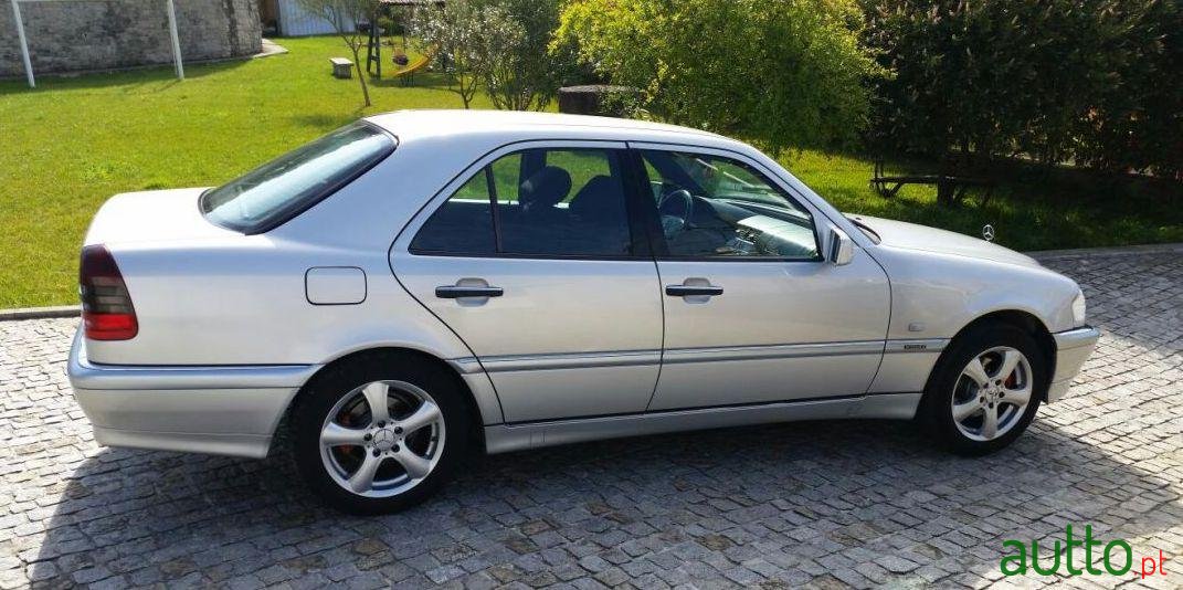 1997' Mercedes-Benz C-200 photo #2