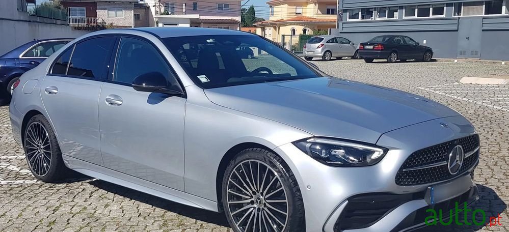 2021' Mercedes-Benz Classe C photo #1