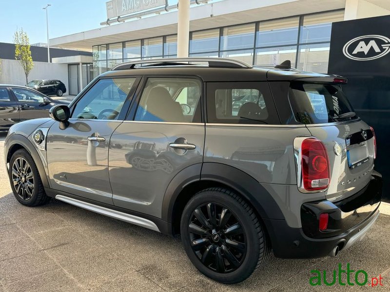 2018' MINI Countryman Cooper Se photo #3