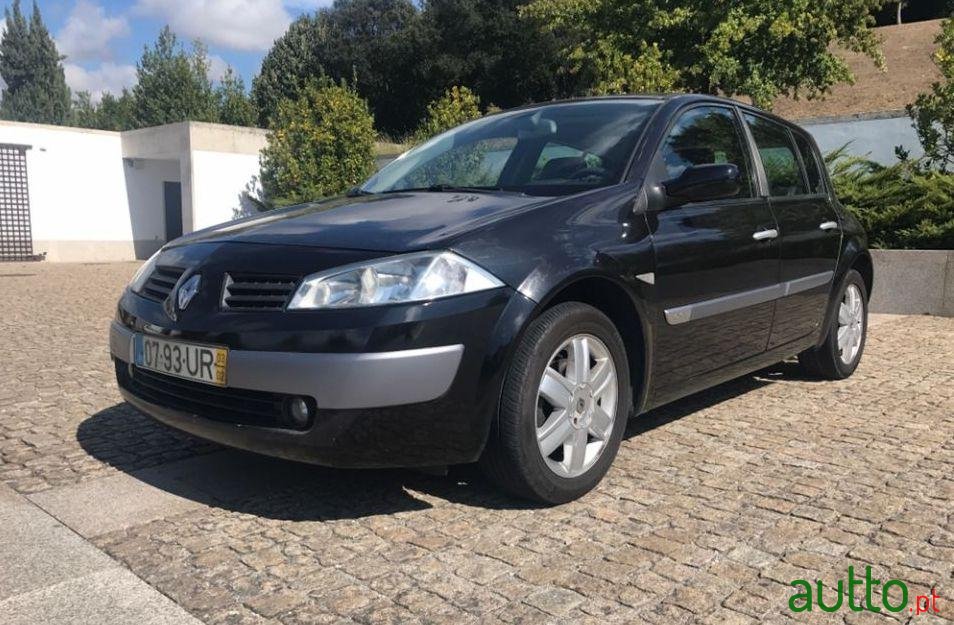 2003' Renault Megane 1.5 Dci photo #2