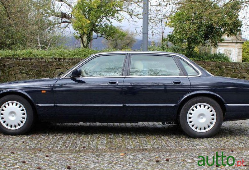 1996' Jaguar XJ6 X300 photo #2