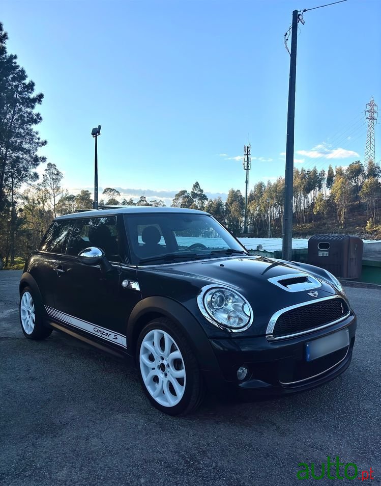 2007' MINI Cooper S 3 Portas photo #5