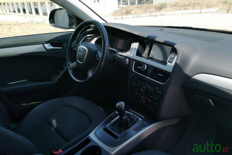 2008' Audi A4 photo #2