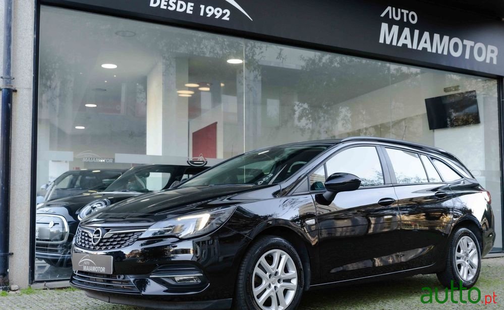 2022' Opel Astra Sports Tourer photo #1