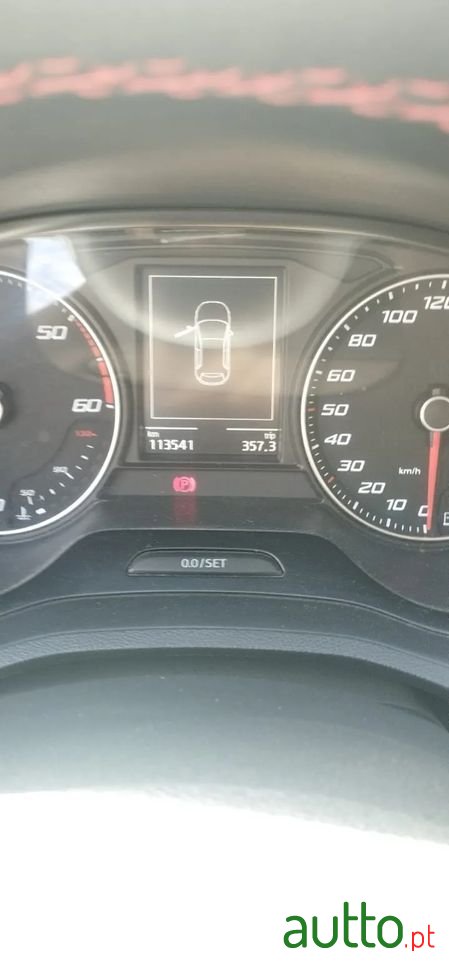 2016' SEAT Ibiza photo #2