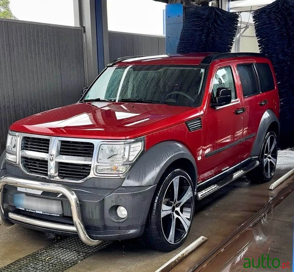 2007' Dodge Nitro photo #1