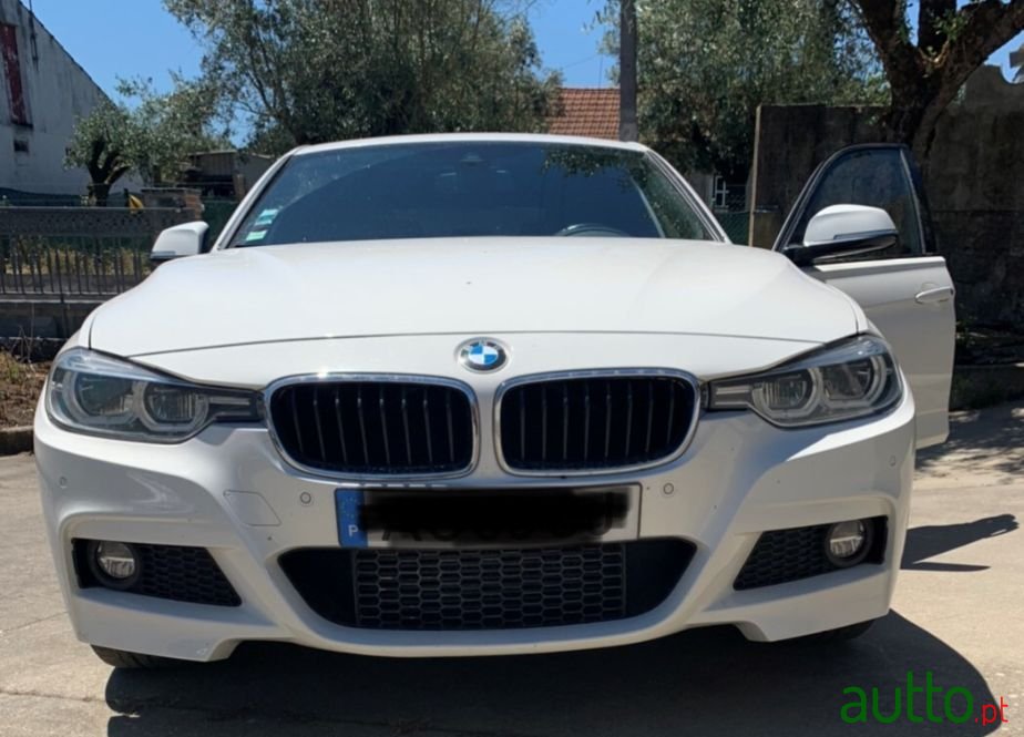 2015' BMW 325 photo #1