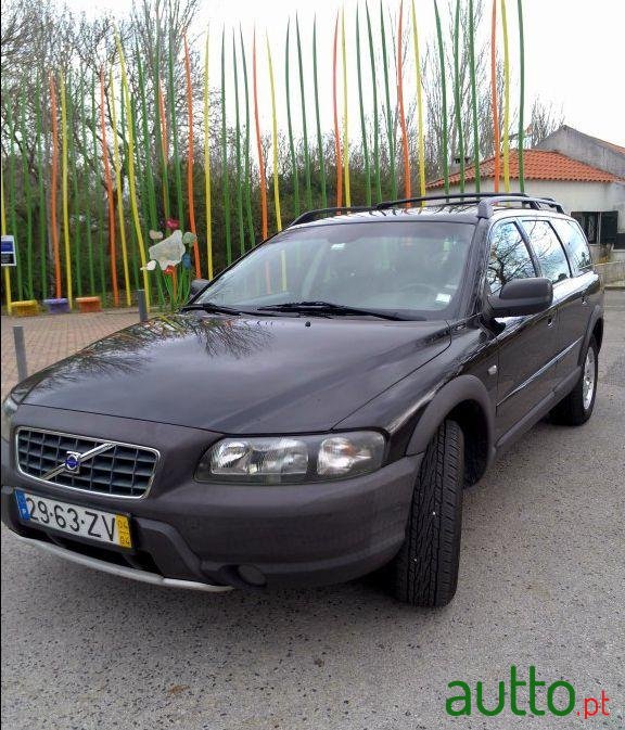 2004' Volvo Xc 70 photo #2