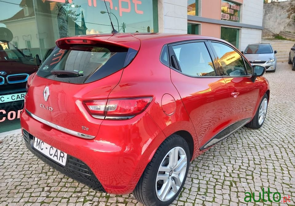 2017' Renault Clio photo #4