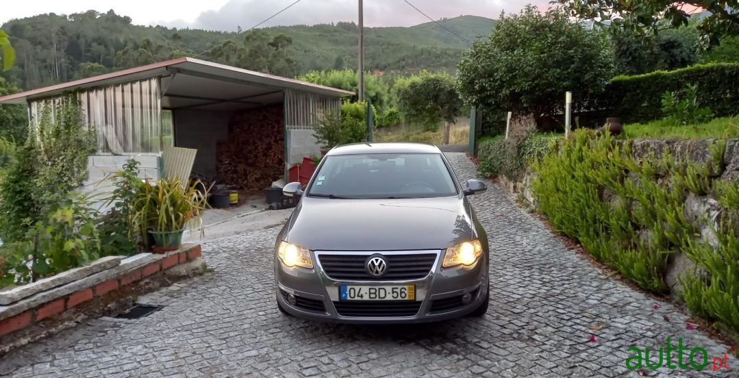 2006' Volkswagen Passat photo #1