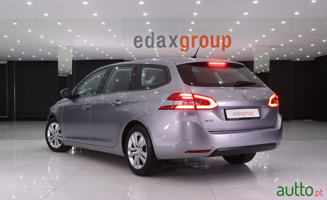 2018' Peugeot 308 Sw photo #4