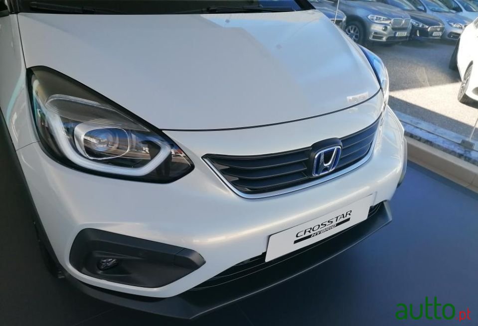 2023' Honda Crosstar photo #3