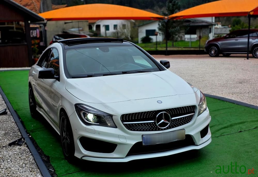 2014' Mercedes-Benz Classe Cla photo #2