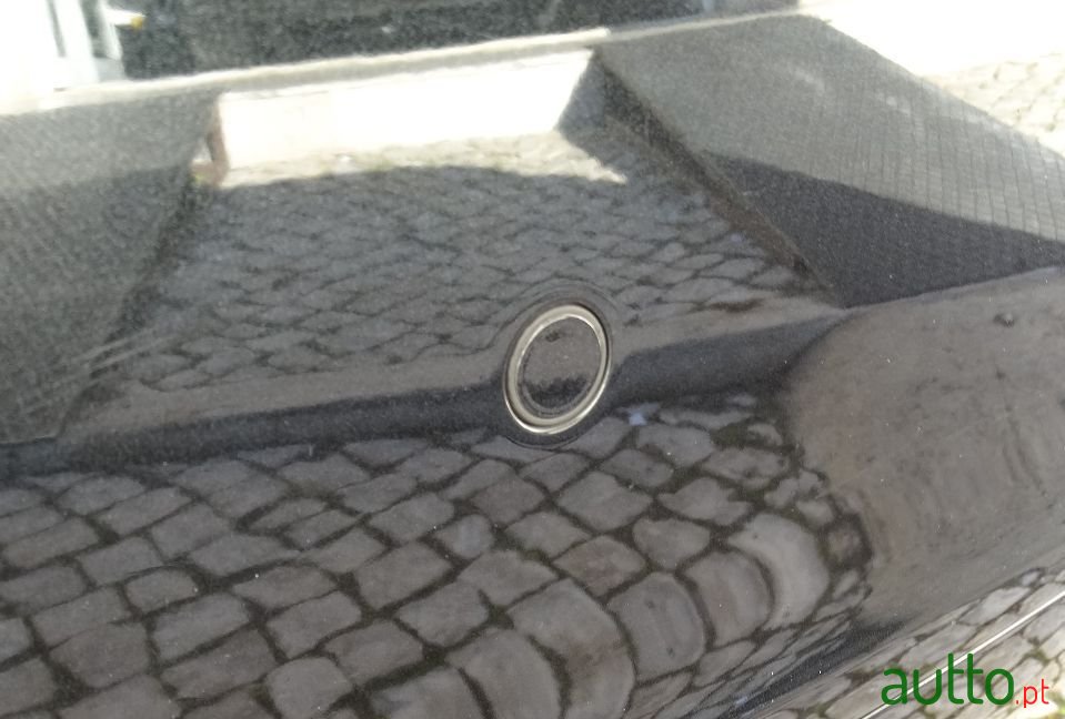 2010' Chevrolet Cruze photo #5