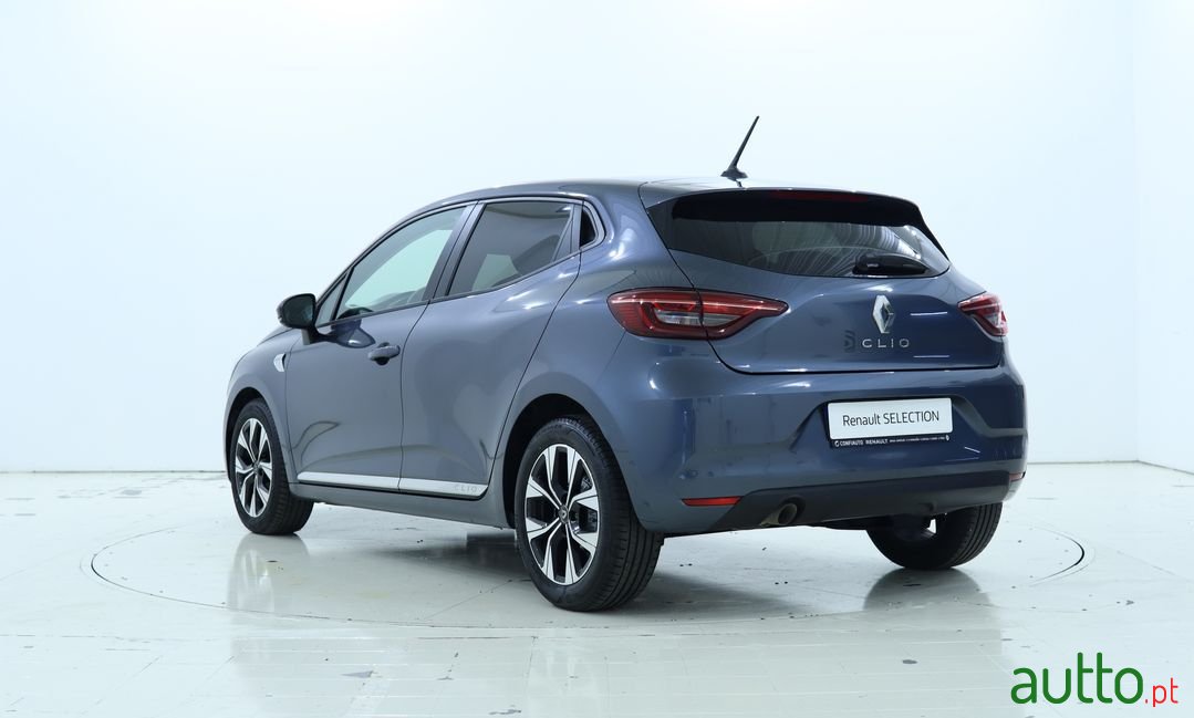 2021' Renault Clio photo #5