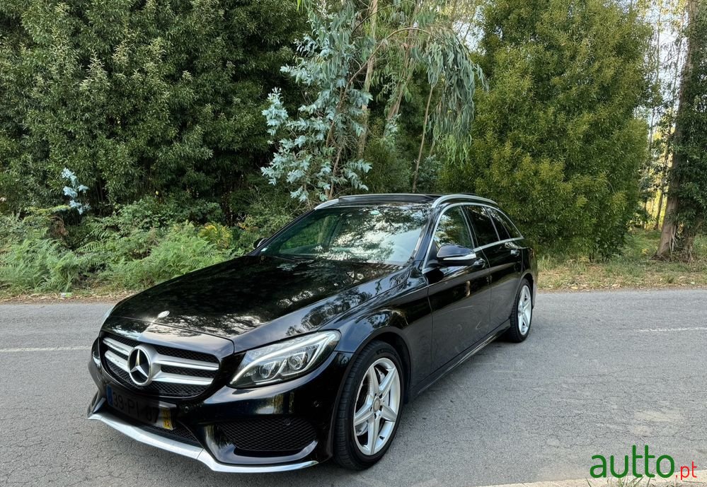 2014' Mercedes-Benz Classe C photo #5