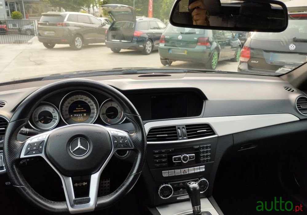 2012' Mercedes-Benz C 220 photo #6