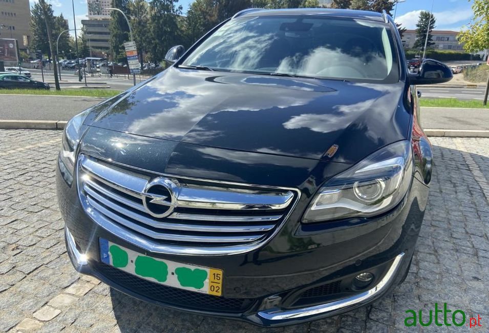 2015' Opel Insignia Sports Tourer photo #3