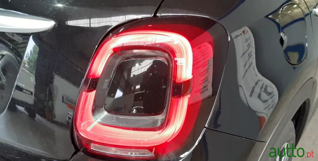 2021' Fiat 500X photo #5