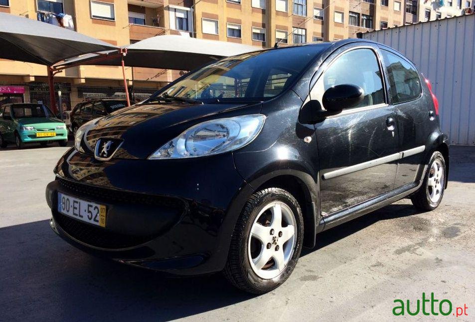 2007' Peugeot 107 1.0 Urban photo #2