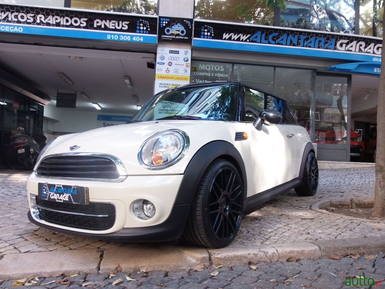 2008' MINI One photo #1