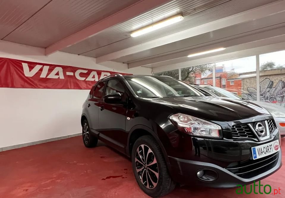 2011' Nissan Qashqai photo #6