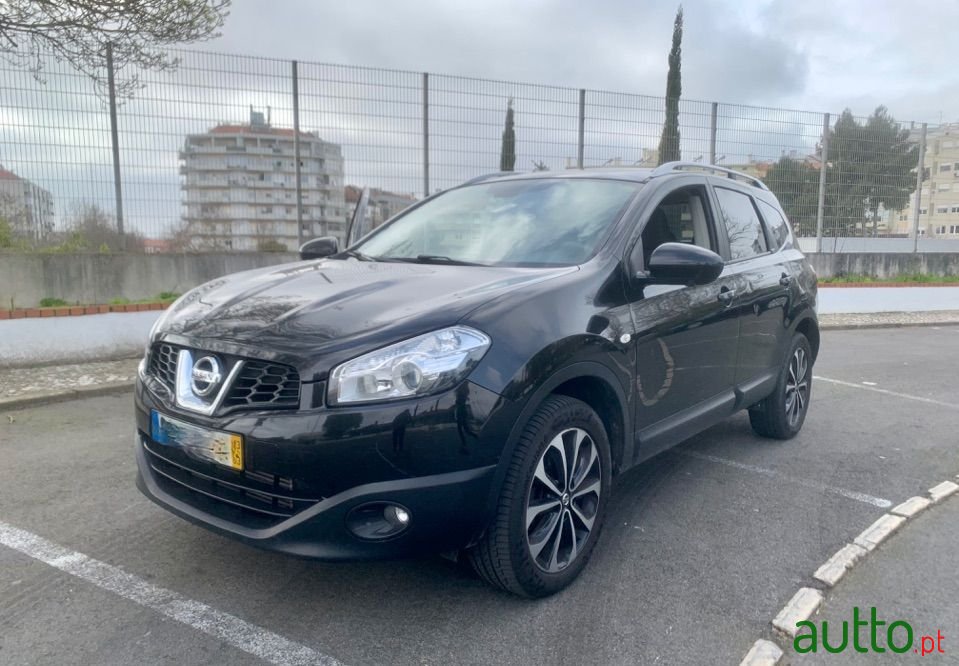 2013' Nissan Qashqai 2 photo #1