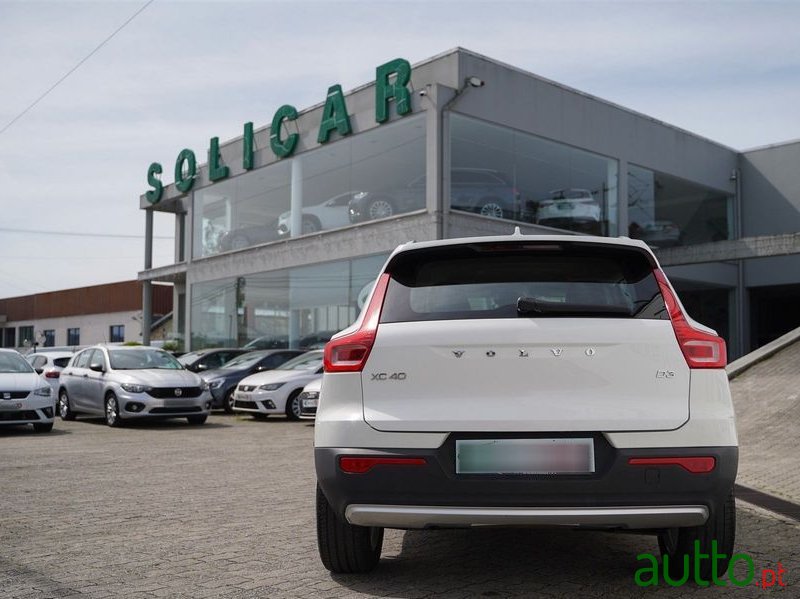 2019' Volvo Xc 40 2.0 D3 Momentum photo #4