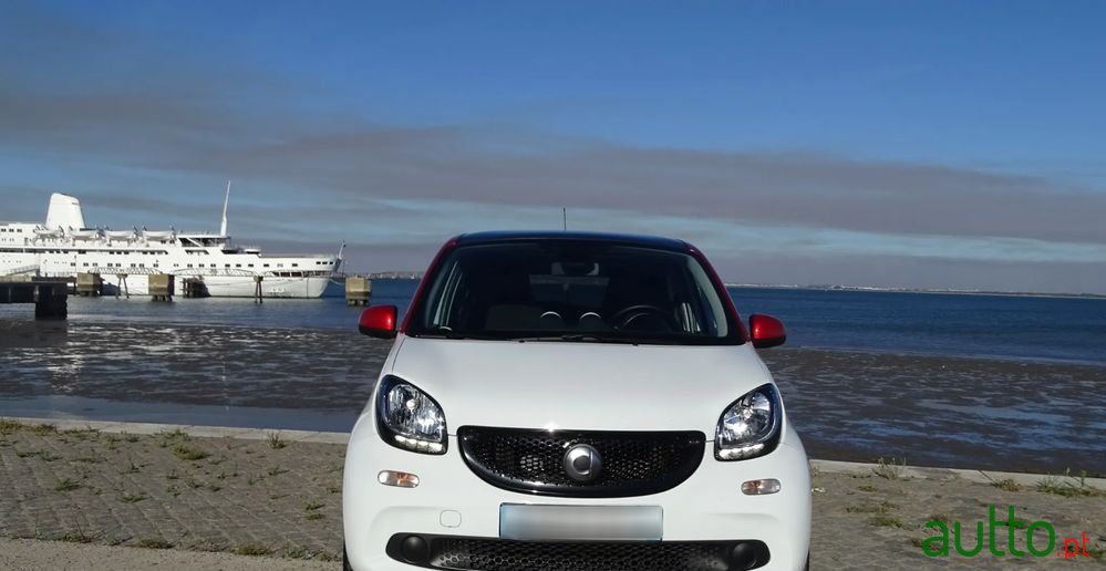 2018' Smart Forfour 1.0 Passion 71 photo #3