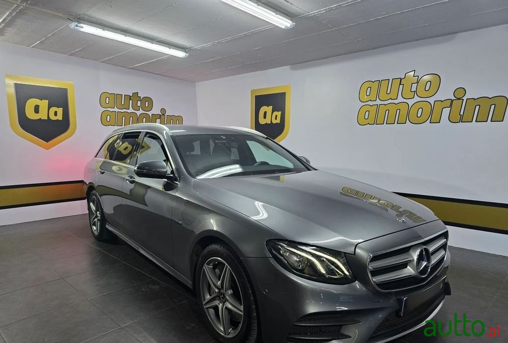 2019' Mercedes-Benz Classe E photo #2