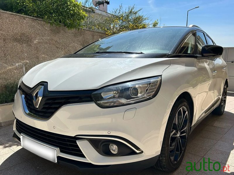 2017' Renault Grand Scenic Energy photo #1