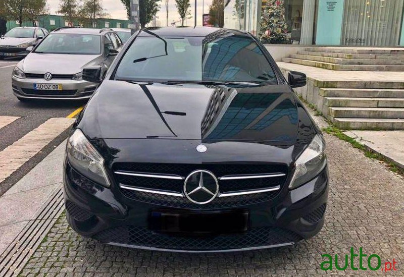 2014' Mercedes-Benz A-200 Style photo #1