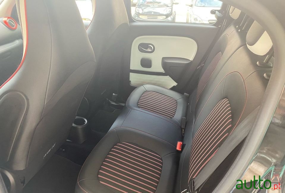 2020' Renault Twingo photo #6