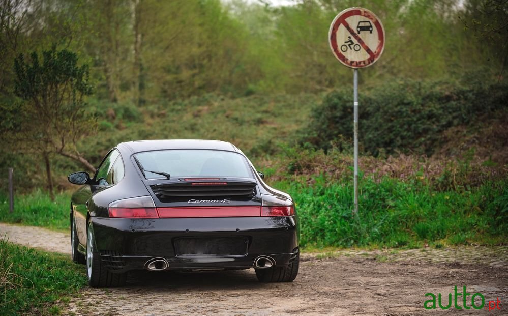2002' Porsche 996 Carrera 4 S photo #1
