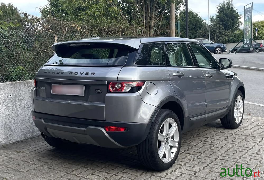 2013' Land Rover Range Rover Evoque photo #2