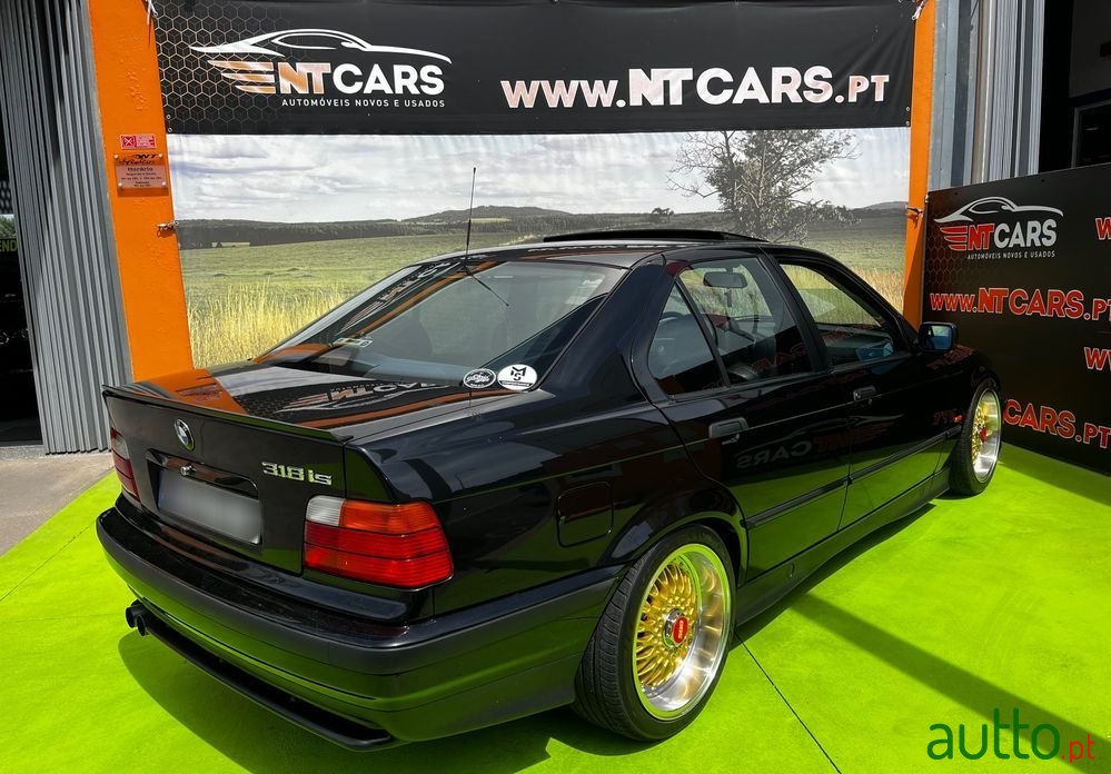 1997' BMW 318 Is Exclusive photo #2