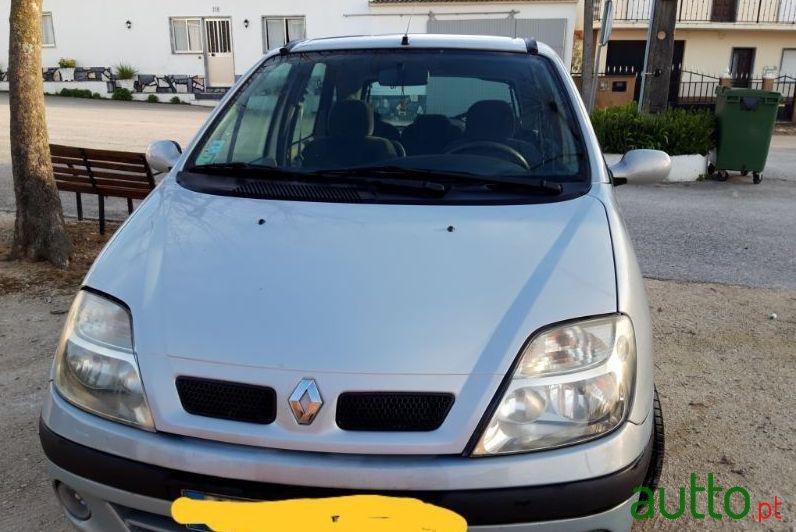 2000' Renault Scenic photo #3