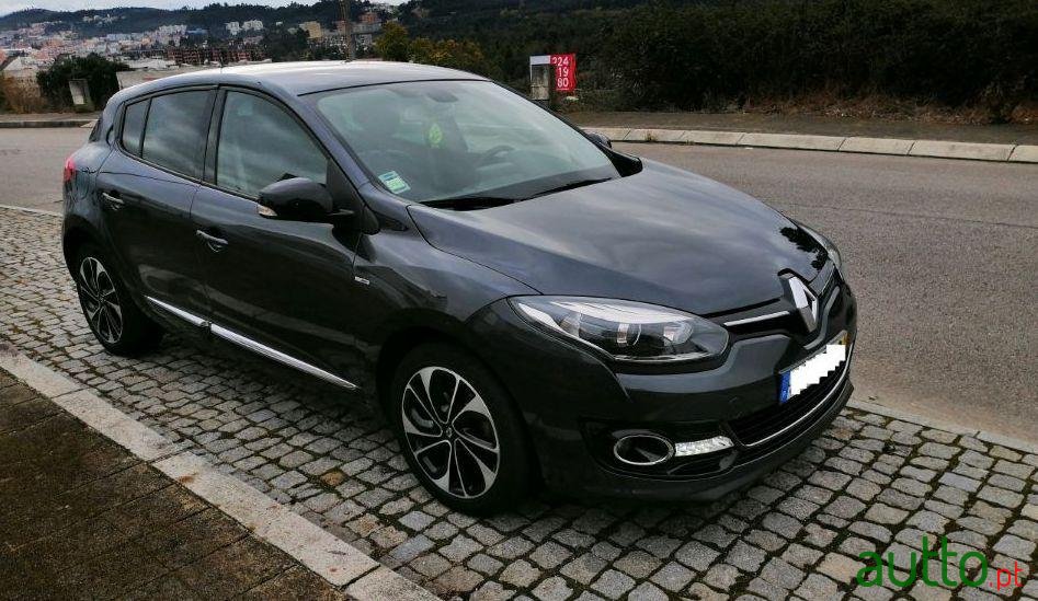2014' Renault Megane photo #1