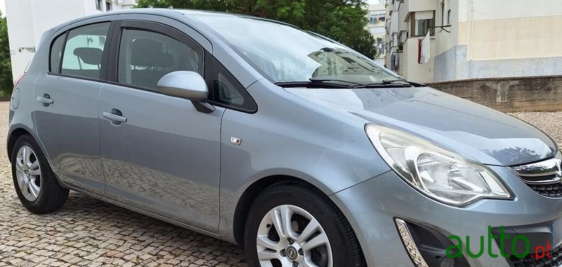 2011' Opel Corsa 1.3 Cdti Enjoy Ecoflex photo #2